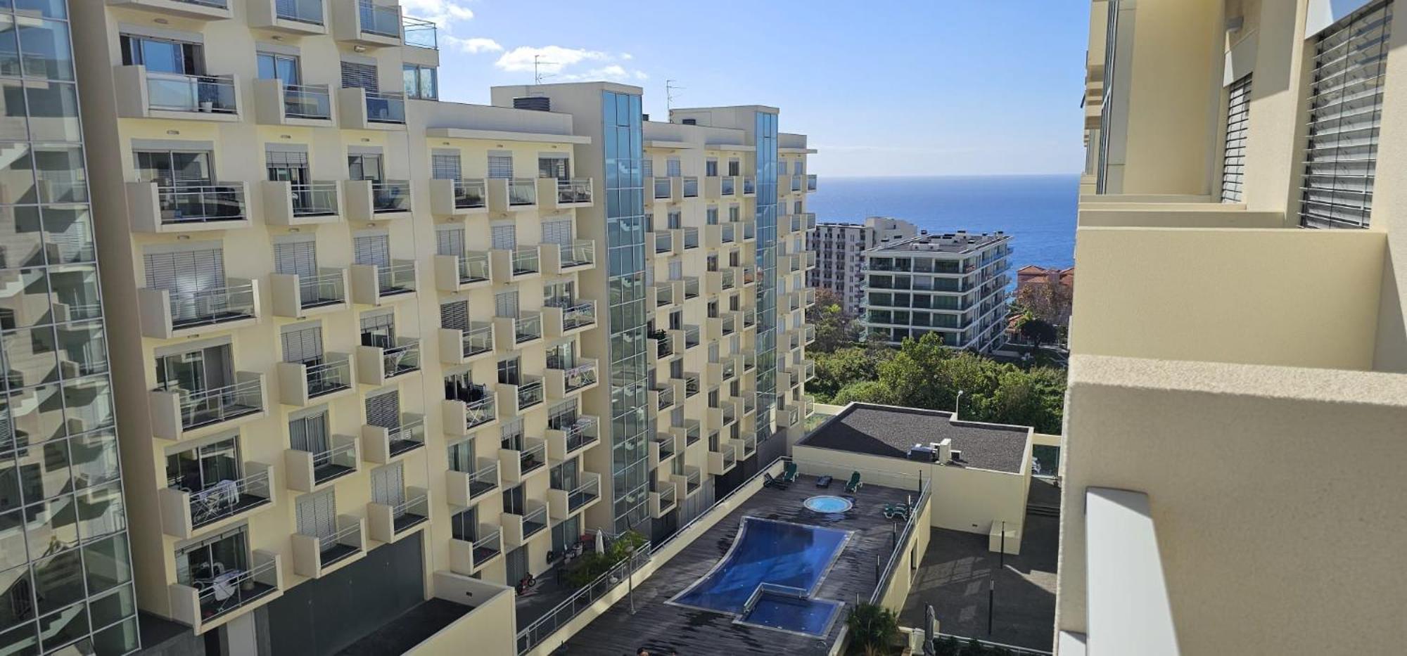 Апартаменты Vista Mar - Ac, Pool & Gym Фуншал Экстерьер фото
